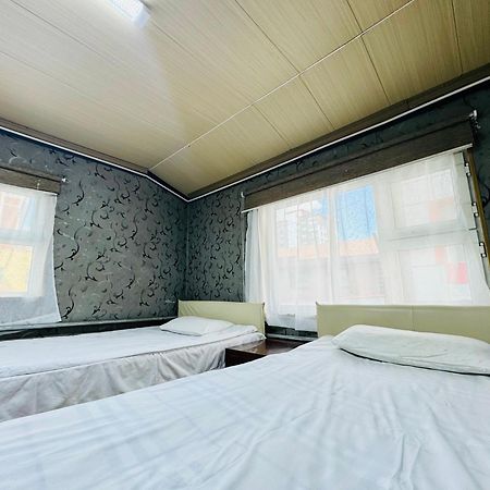 City Hostel & Tours Улан-Батор Екстер'єр фото