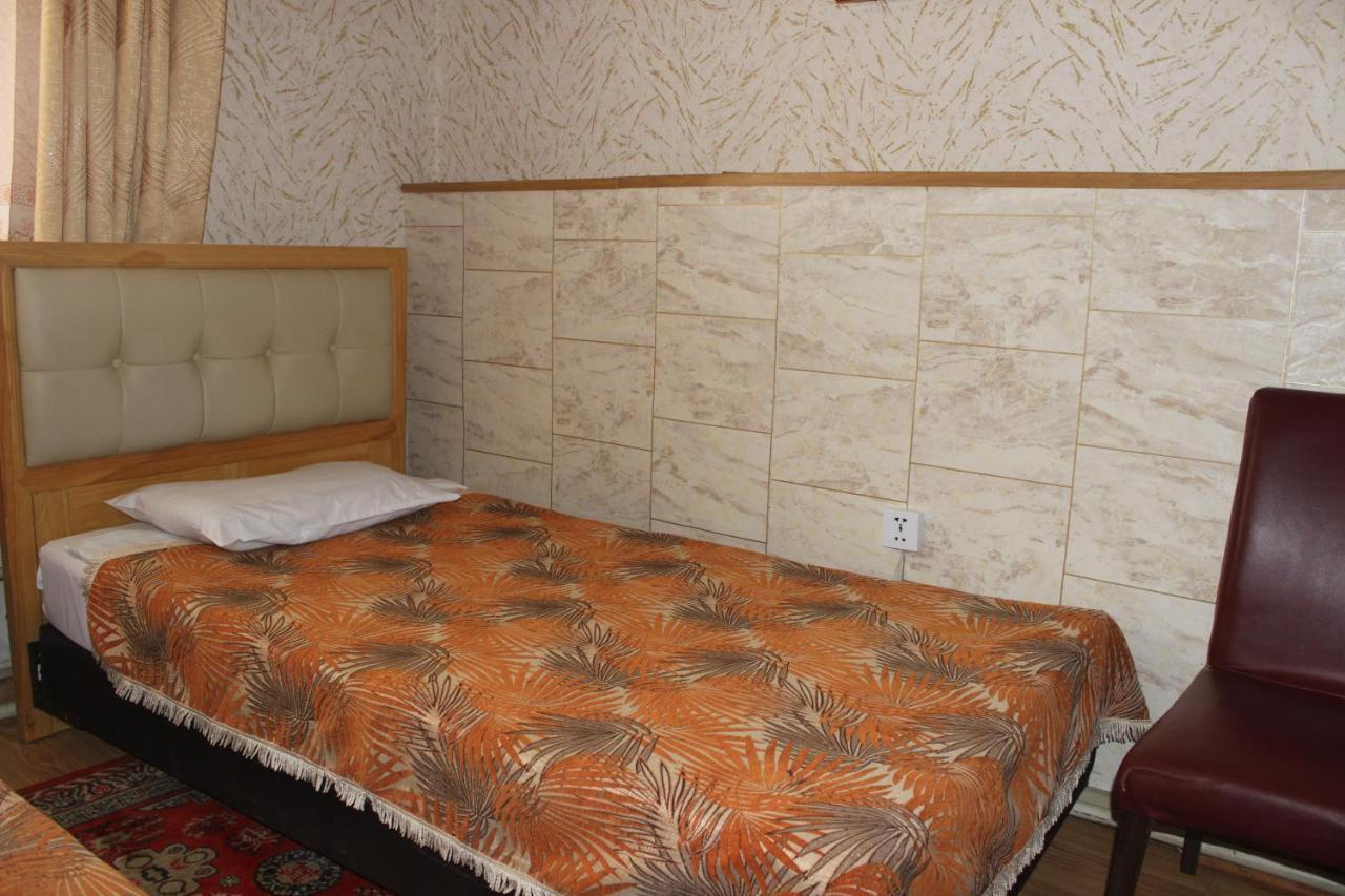 City Hostel & Tours Улан-Батор Екстер'єр фото