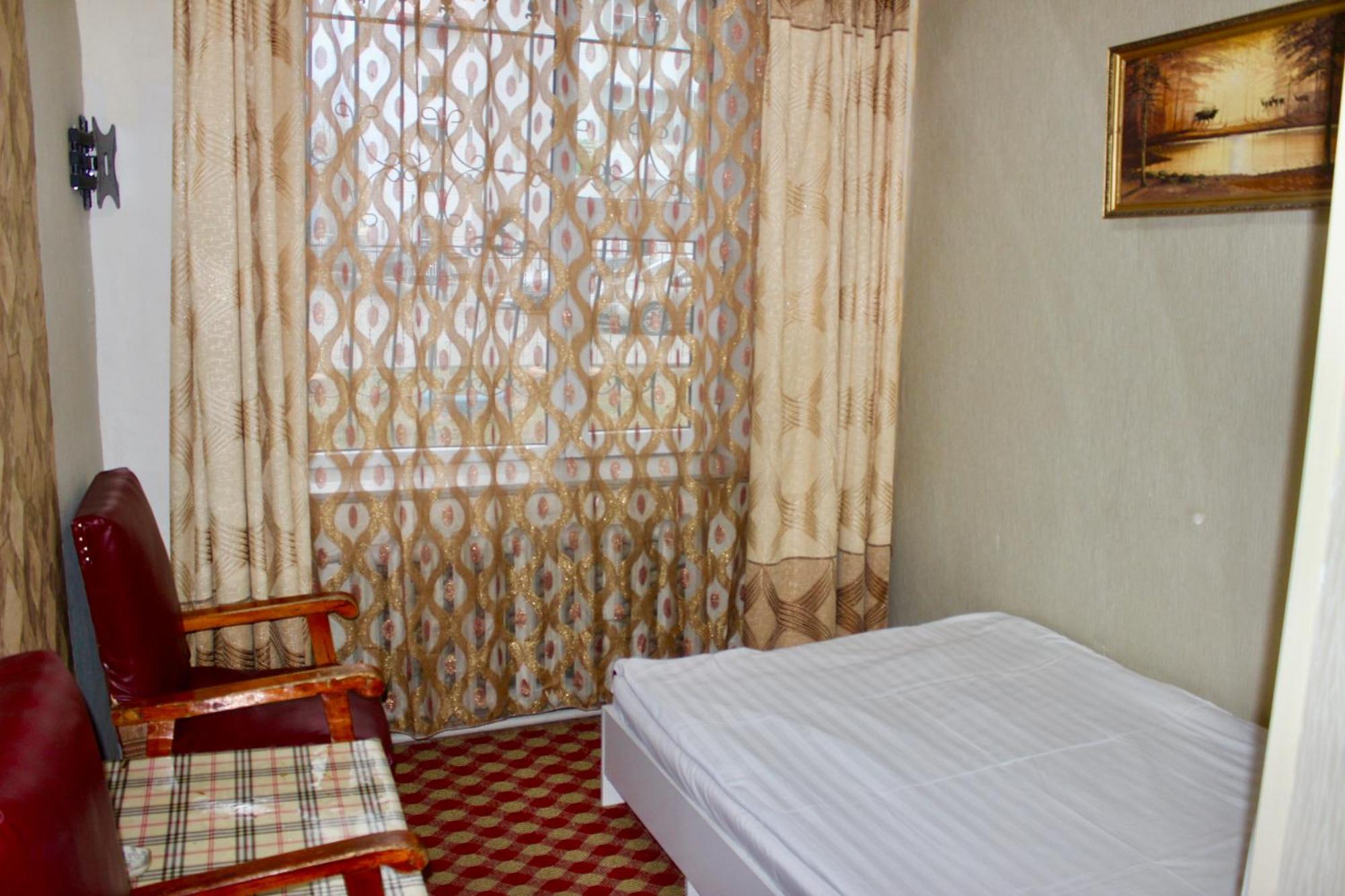 City Hostel & Tours Улан-Батор Екстер'єр фото