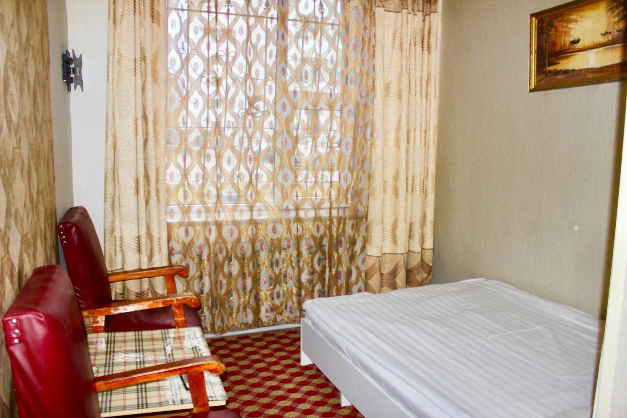 City Hostel & Tours Улан-Батор Екстер'єр фото