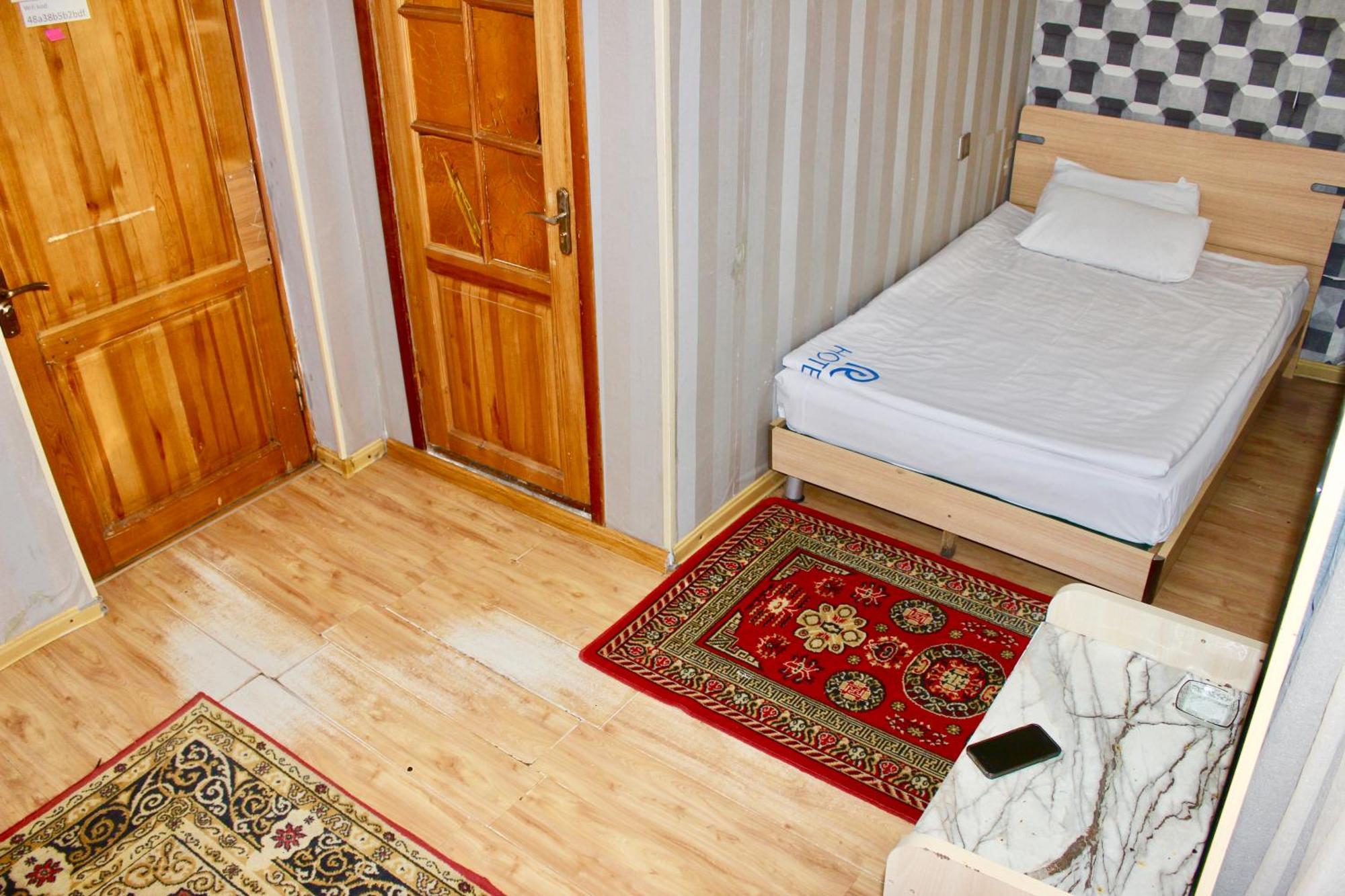 City Hostel & Tours Улан-Батор Екстер'єр фото